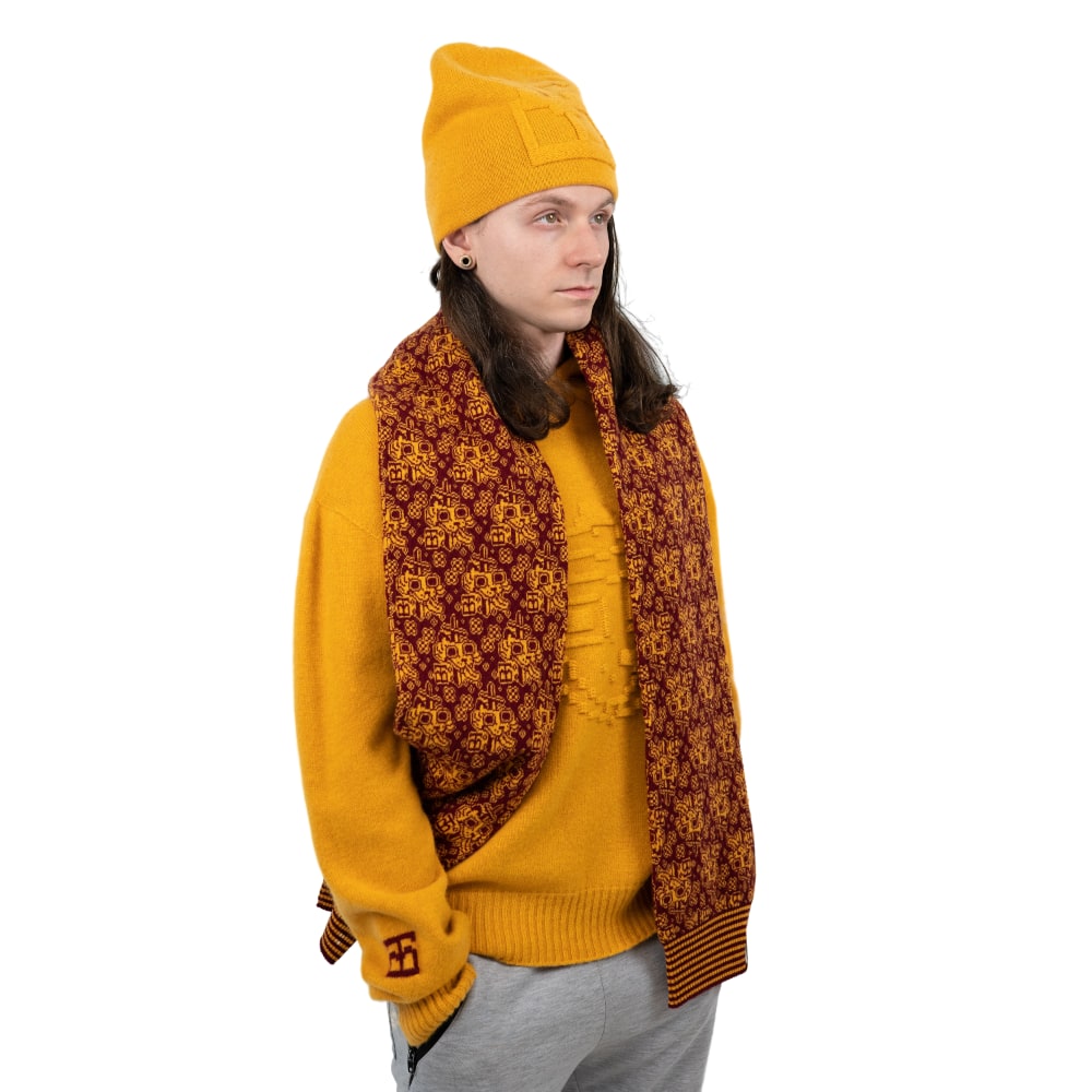 Jacquard Scarf Edition (Burgundy/Gold)