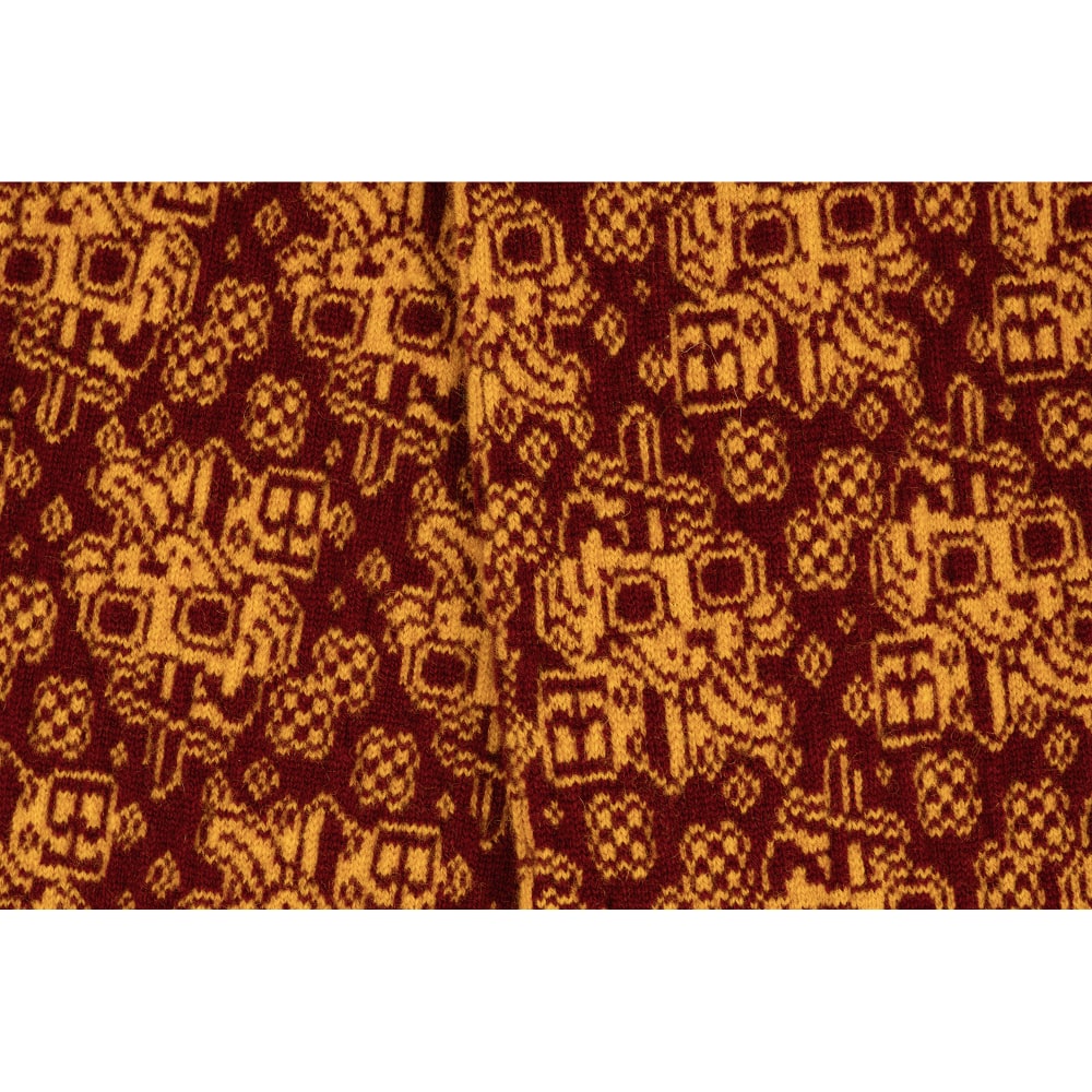 Jacquard Scarf Edition (Burgundy/Gold)