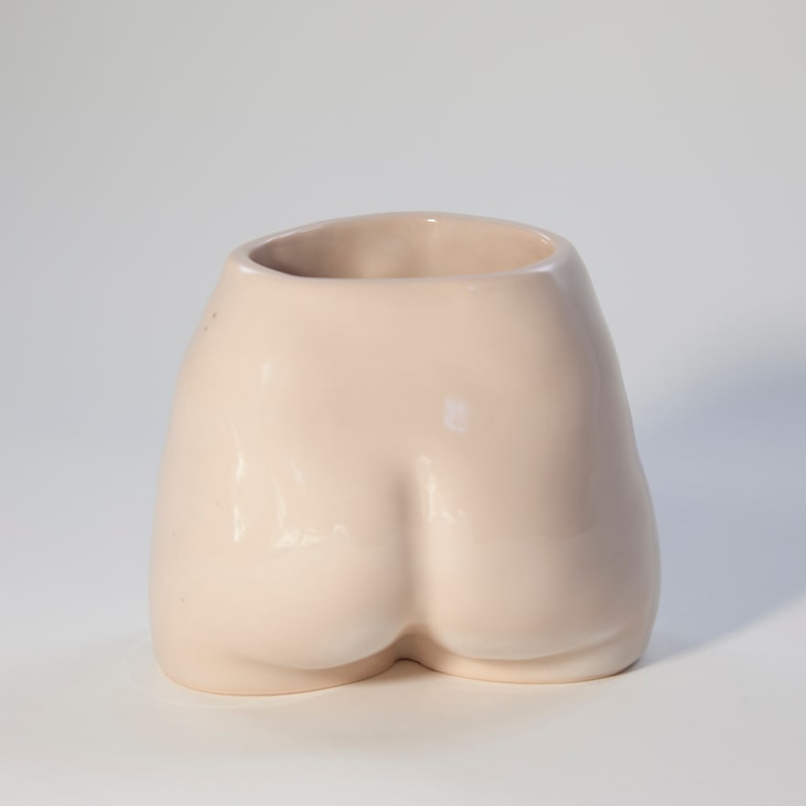 Butt Vessel by Alice Lang